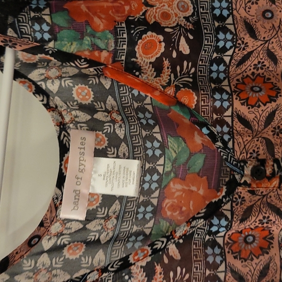 Band of Gypsies Boho Dress size small, sleeveless, v-neck - Picture 3 of 3